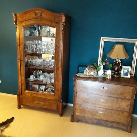 Ferienwohnung Antik Гота Екстериор снимка